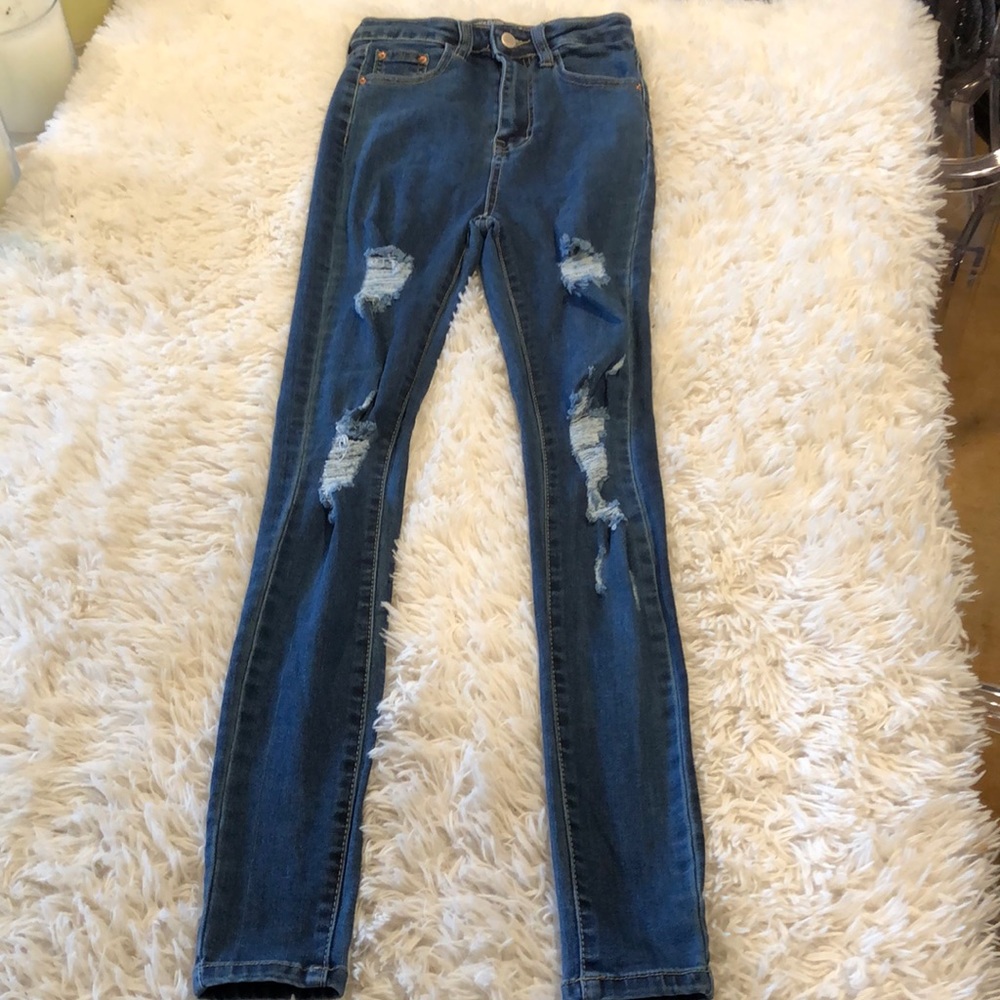 Pretty Little Thing Jeans 👖 High waisted